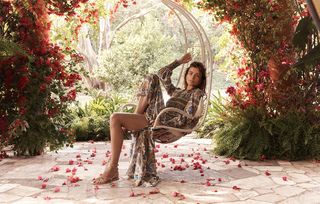 Andreea Diaconu feet photo 11