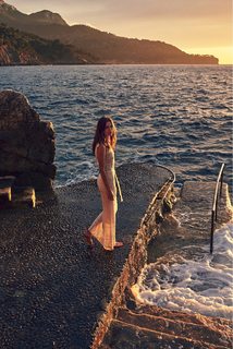 Andreea Diaconu feet photo 18