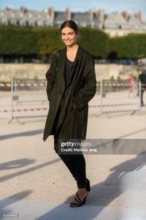 Andreea Diaconu feet photo 13