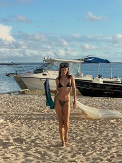 Andreea Diaconu feet photo 12