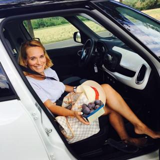 Andreea Esca feet photo 3