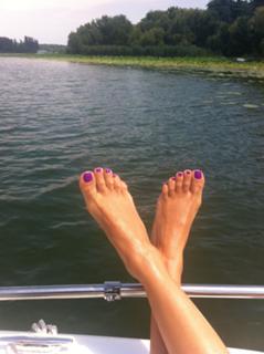 Andreea Esca feet photo 3