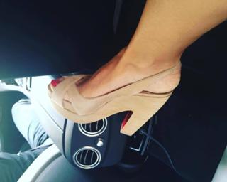 Andreea Esca feet photo 1