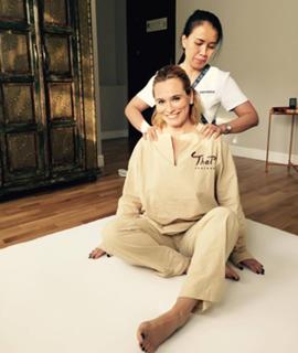 Andreea Esca feet photo 12