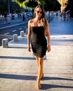 Andreea Raicu feet photo 4