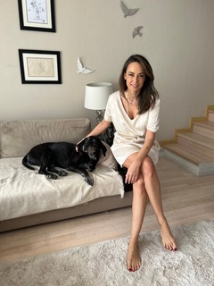Andreea Raicu feet photo 3