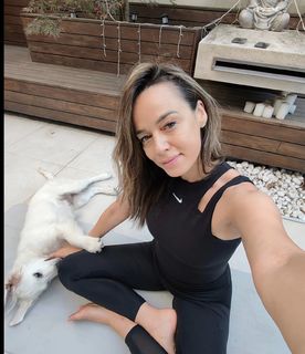 Andreea Raicu feet photo 2