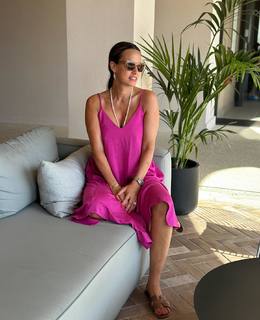 Andreea Raicu feet photo 3