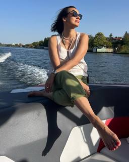 Andreea Raicu feet photo 13