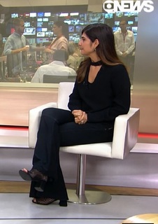 Andreia Sadi feet photo 16