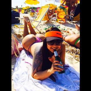 Andressa Soares feet photo 12