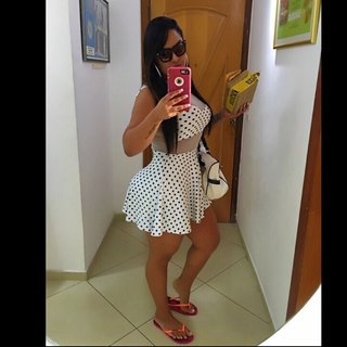 Andressa Soares feet photo 12