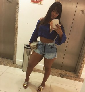 Andressa Soares feet photo 13