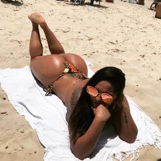 Andressa Soares feet photo 7