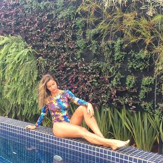 Andressa Suita feet photo 18
