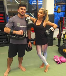 Andressa Suita feet photo 16