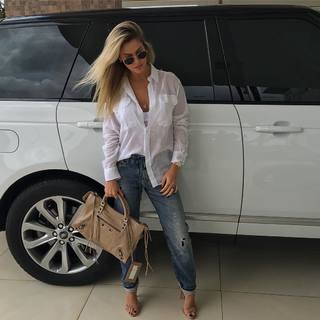 Andressa Suita feet photo 14