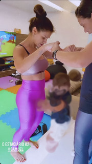 Andressa Suita feet photo 18