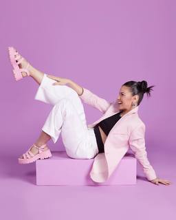 Andressa Suita feet photo 5