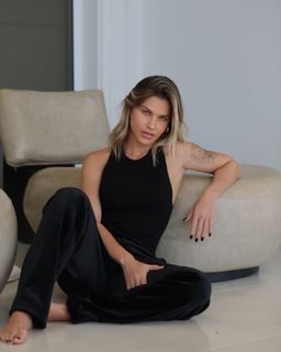 Andressa Suita feet photo 17