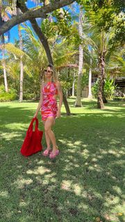 Andressa Suita feet photo 15