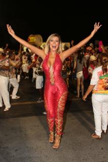 Andressa Urach feet photo thumbnail