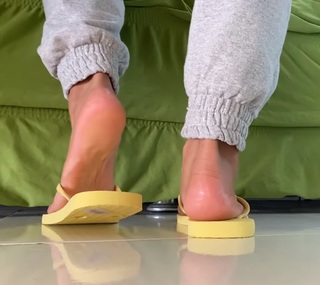 Andreza Santana feet photo 7