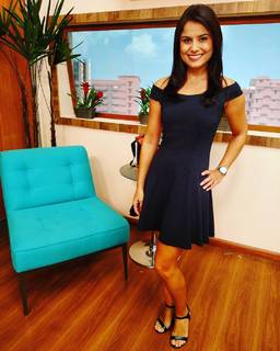 Andréa Bueno feet photo 18