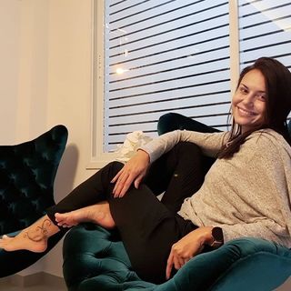 Andréa Bueno feet photo 17