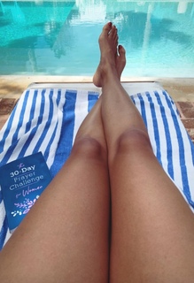Andy Allo feet photo 11