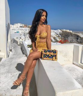 Aneeqa Farid feet photo 13