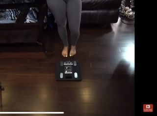 Aneeqa Farid feet photo 4