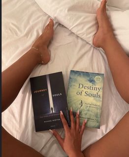 Aneeqa Farid feet photo 12