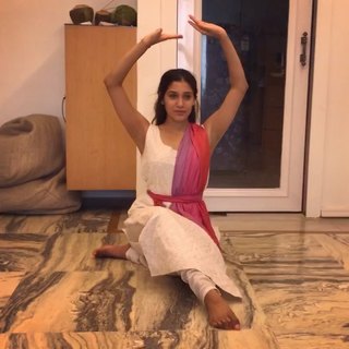 Aneesha Joshi feet photo 1