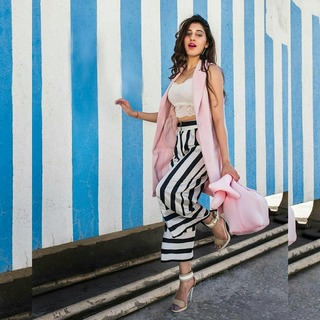 Aneesha Joshi feet photo 20