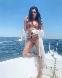 Aneesha Joshi feet photo 18