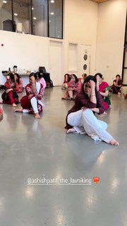 Aneesha Joshi feet photo 1