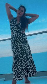 Aneesha Joshi feet photo 12