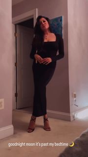 Aneesha Joshi feet photo 4