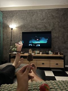 Aneet Padda feet photo thumbnail