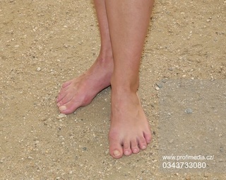 Aneta Krejcíková feet photo 3
