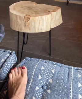 Aneta Krejcíková feet photo 18