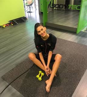 Aneta Vignerová feet photo 14