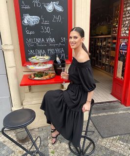 Aneta Vignerová feet photo 17