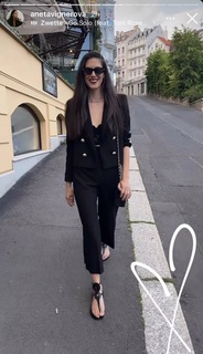 Aneta Vignerová feet photo 10