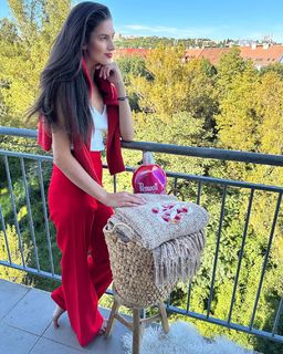 Aneta Vignerová feet photo 8