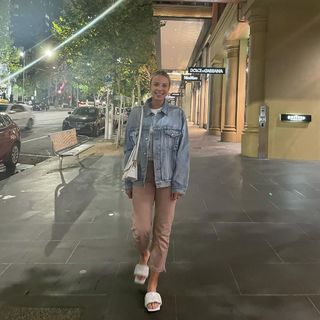Anett Kontaveit feet photo 2