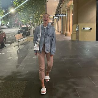 Anett Kontaveit feet photo 20