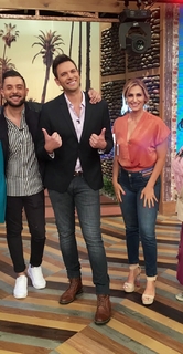 Anette Cuburu feet photo thumbnail