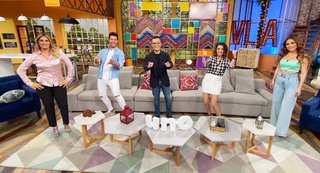 Anette Cuburu feet photo thumbnail